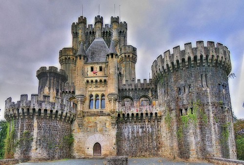 Photo:  Butrón castle 